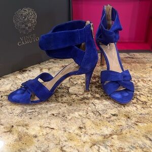 Women’s dress heels, Vince Camuto, Riviera Kidsuede, Royal Blue